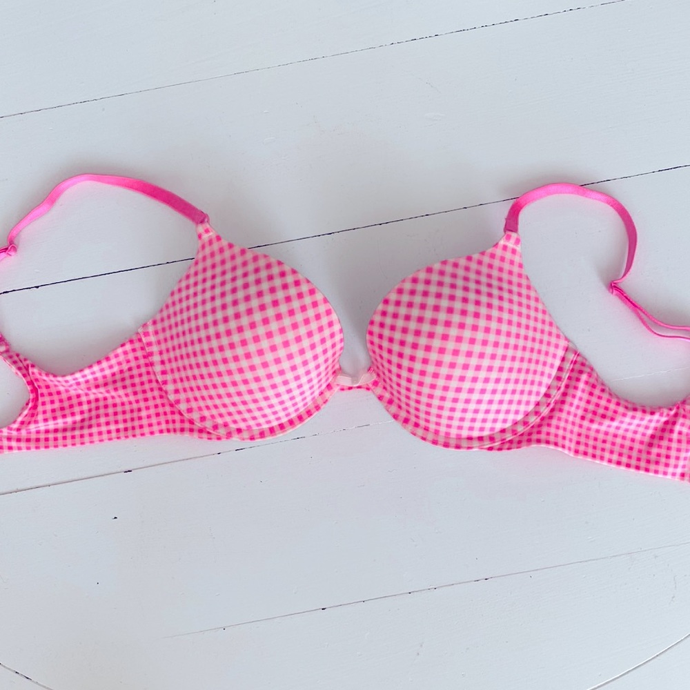 Victoria’s Secret Pink and White gingham print Push-up Bra, size 32D